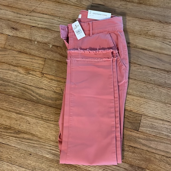 LOFT girlfriend cropped chinos size 2 with frayed detail. New with tags! - Picture 3 of 3